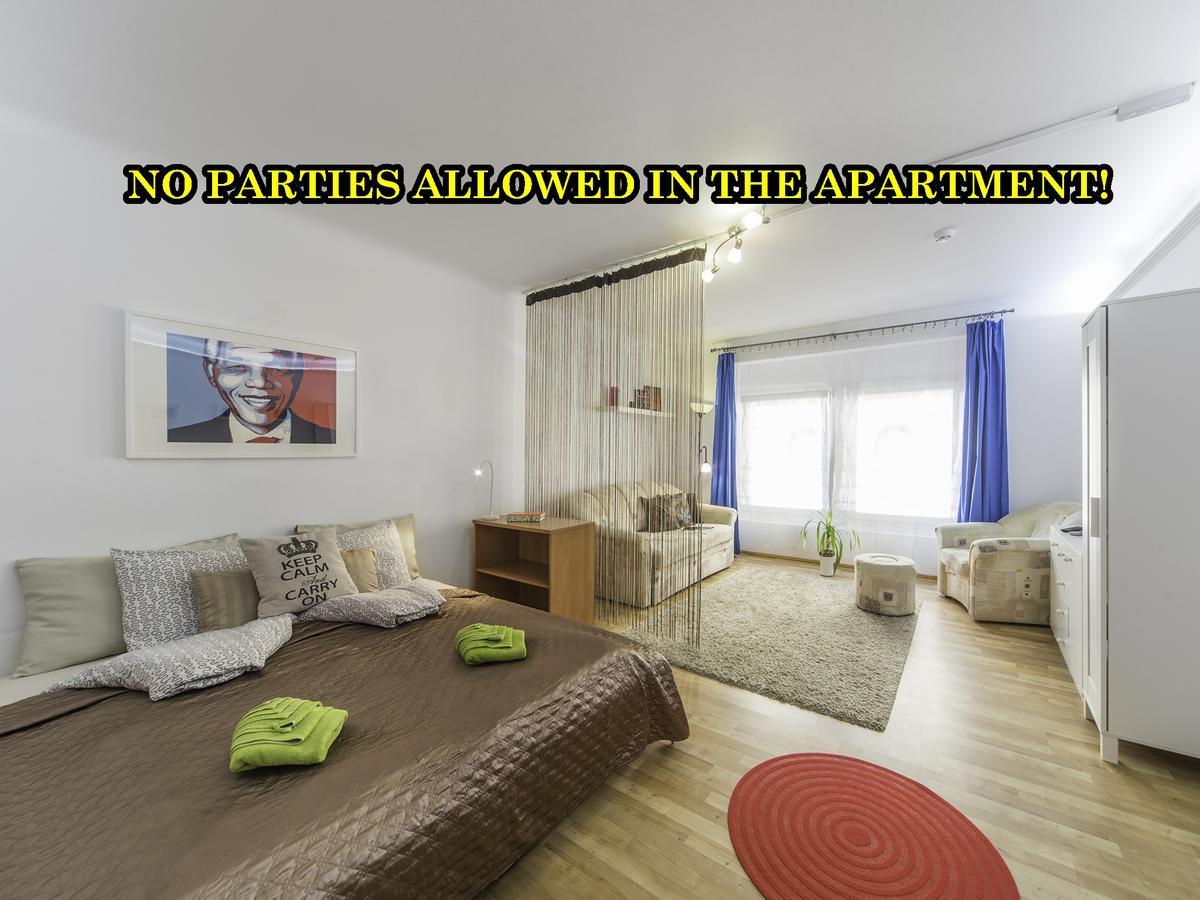 Central Budapest Apartment Eksteriør billede